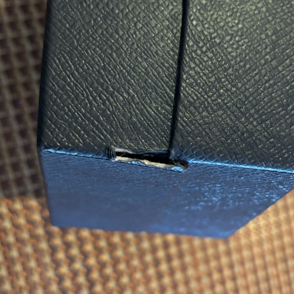 Prada PR 13ZS Sunglasses, New in box! Authentic! - Picture 8 of 10